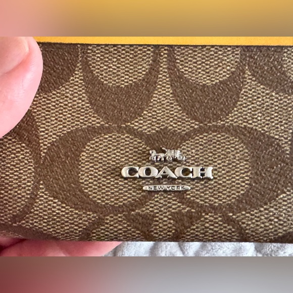 Coach card case - Picture 2 of 6